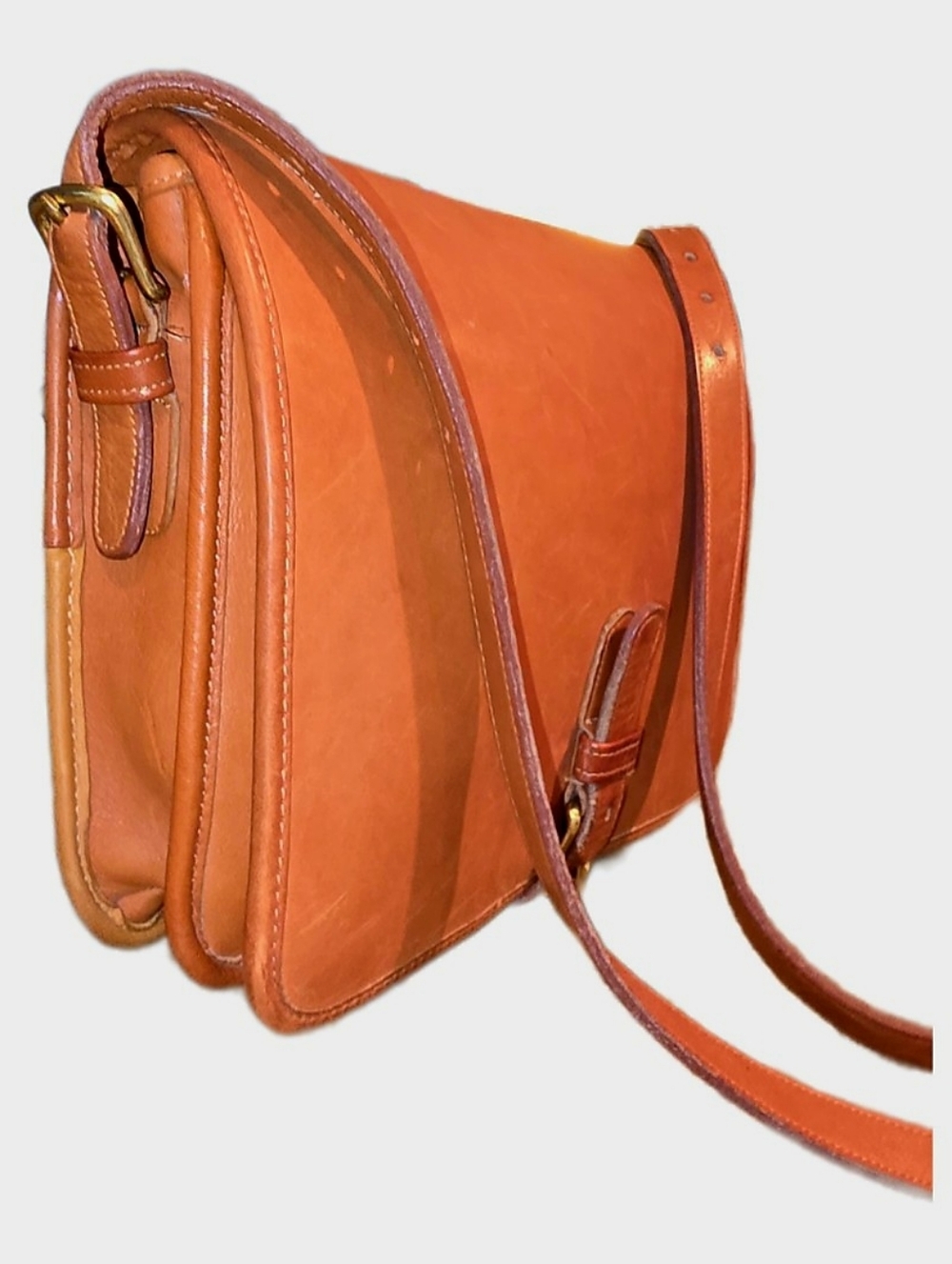 Coach Vintage 1970’s Front Buckle British Tan Leather Crossbody Bag NYC Made USA